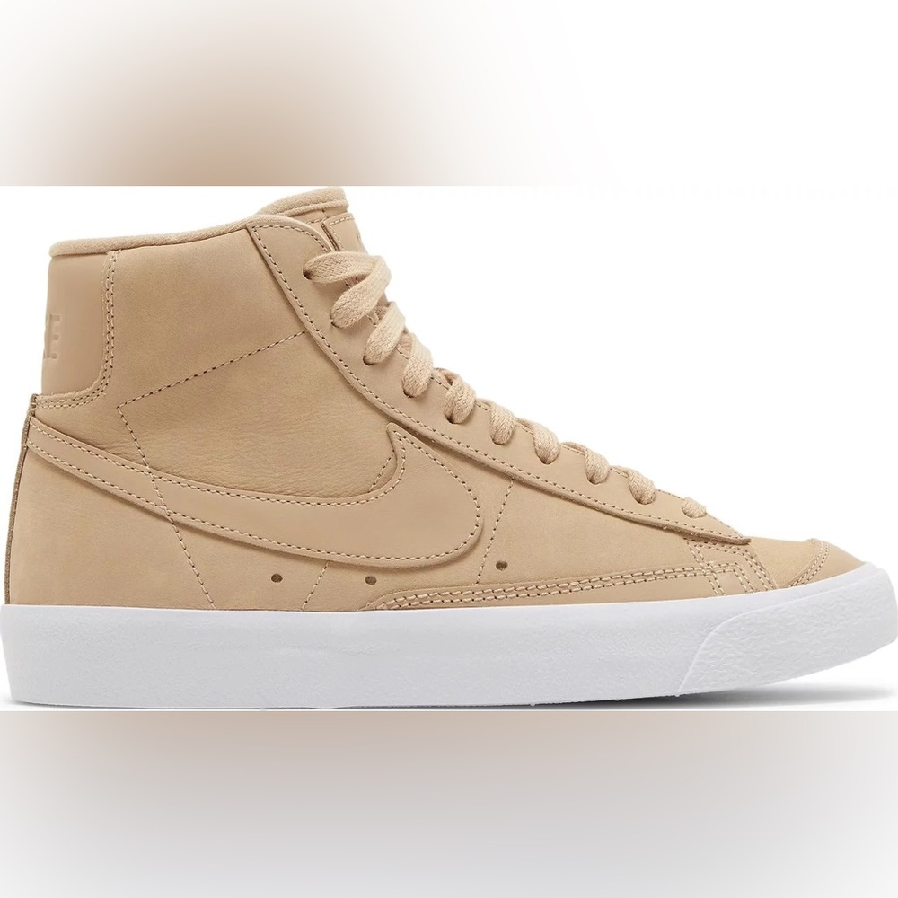 Nike Women’s Blazer Mid Vachetta Tan Sz 9 NWB